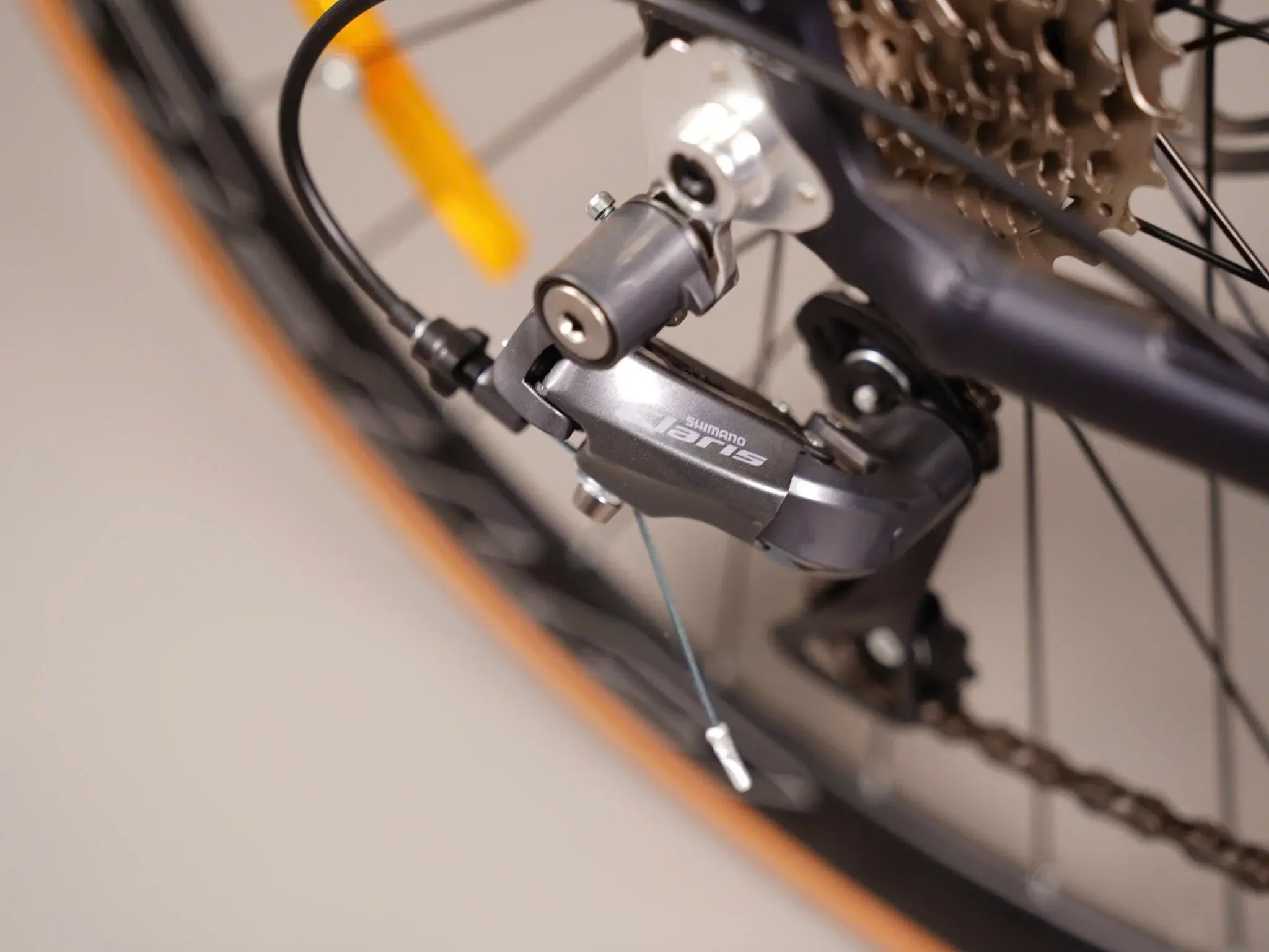 dtfly-t200-cui-de-shimano-claris